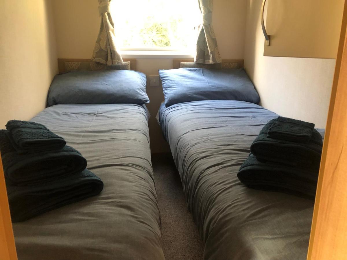 Classy Caravan With Ample Space Bembridge Ngoại thất bức ảnh