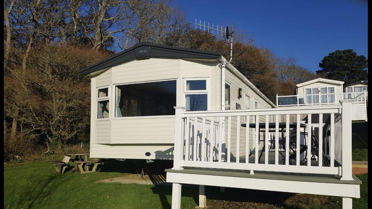 Classy Caravan With Ample Space Bembridge Ngoại thất bức ảnh
