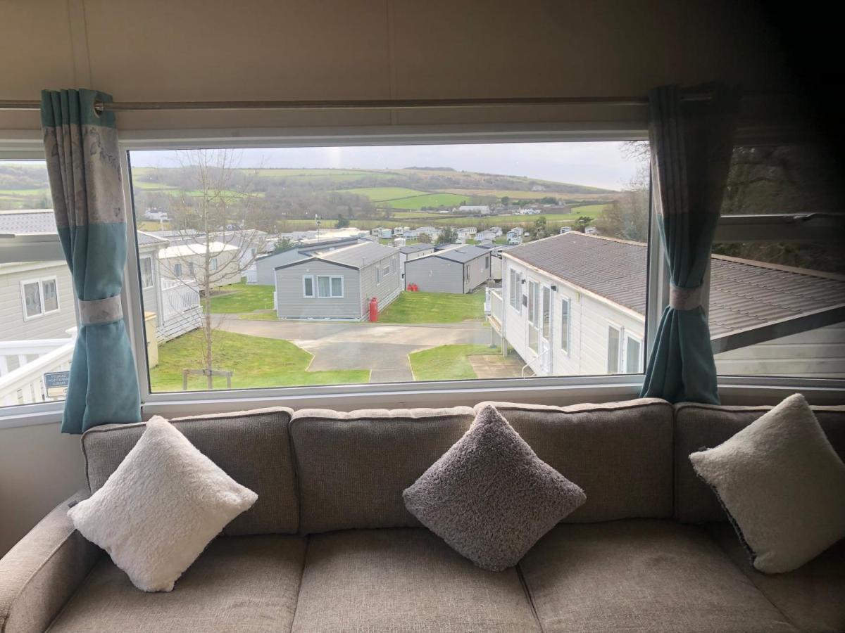 Classy Caravan With Ample Space Bembridge Ngoại thất bức ảnh