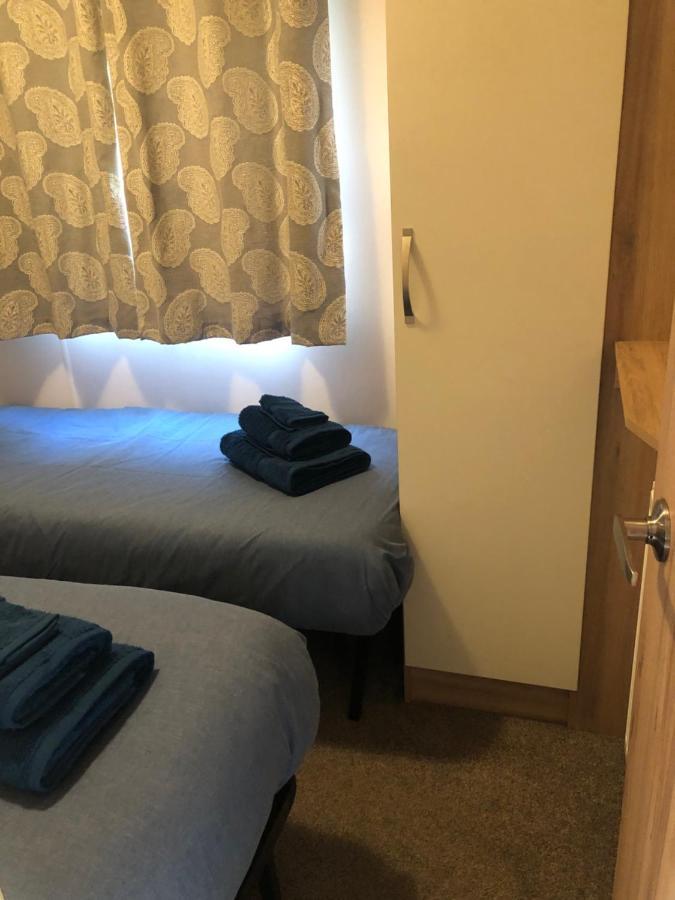 Classy Caravan With Ample Space Bembridge Ngoại thất bức ảnh